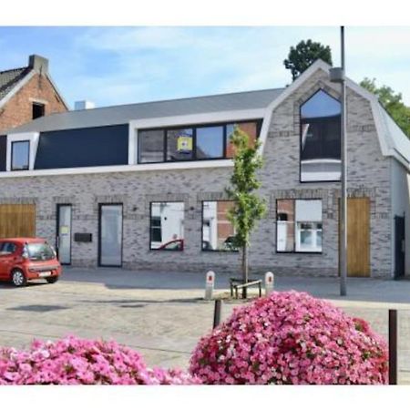 Leuk Overnachten In Hartje Laarne, Dicht Bij Gent! Eksteriør billede
